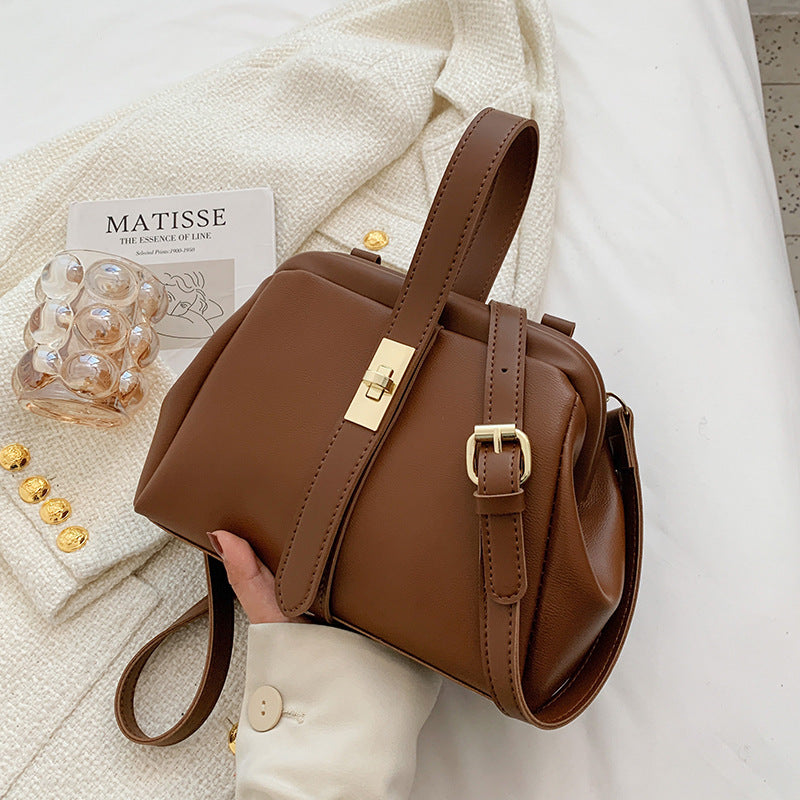Women's High Sense Design Fashion Retro Textured Bags
