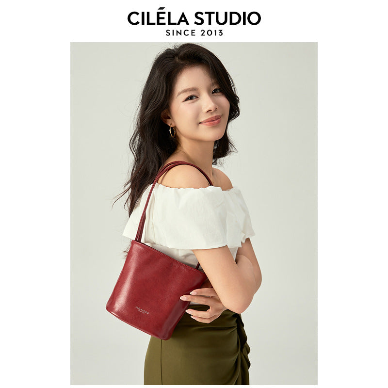 Women's First Layer Cowhide Niche Genuine Leather Bucket Bag