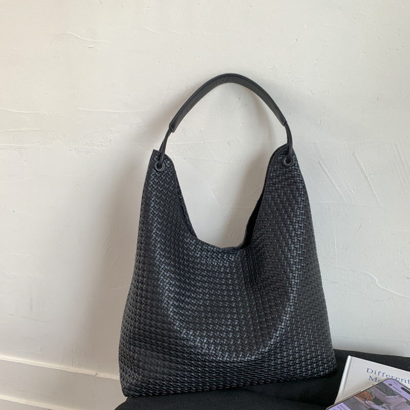 Women's Large Capacity Versatile Commuter Fashion Retro Texture Women's Shoulder Bag
