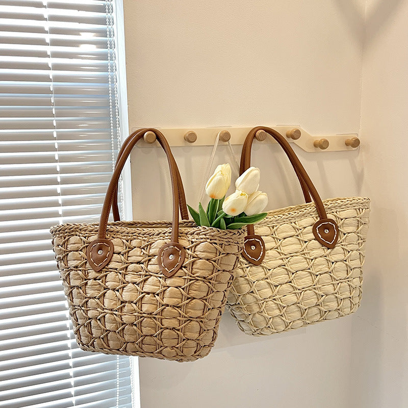 Women's French Rhombus Straw Woven Summer Seaside Vacation Underarm Women's Shoulder Bag