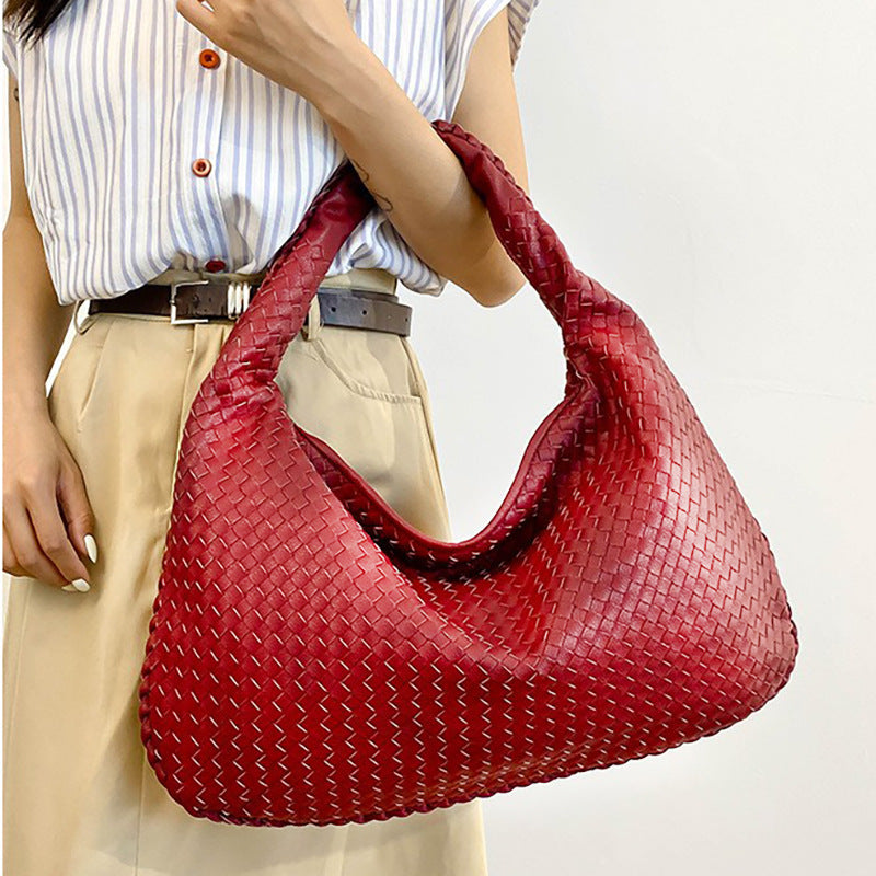 Women's Hand-woven Fashion Underarm Dumpling Retro Moon Women's Handbag