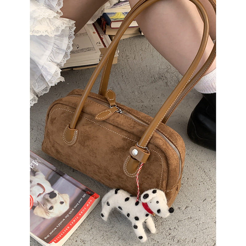 Women's Retro High-grade Simple Portable Suede Bowling Underarm Bag