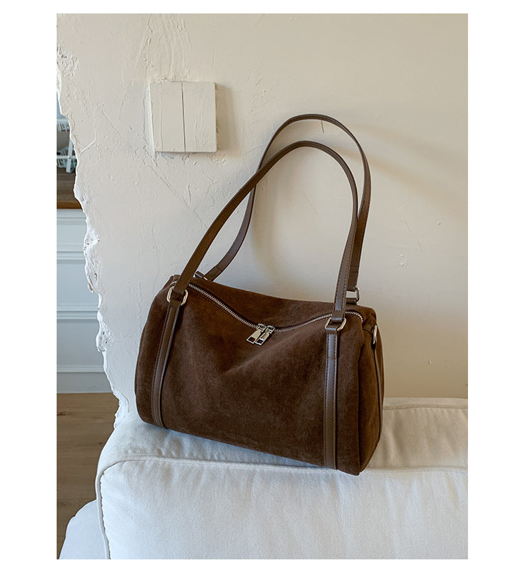 Women's Advanced Texture Wild Suede Large Capacity Retro Women's Messenger Bag