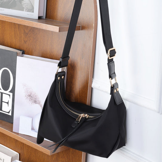 Women's Niche Design Oxford Cloth With Leather Fashion Women's Messenger Bag
