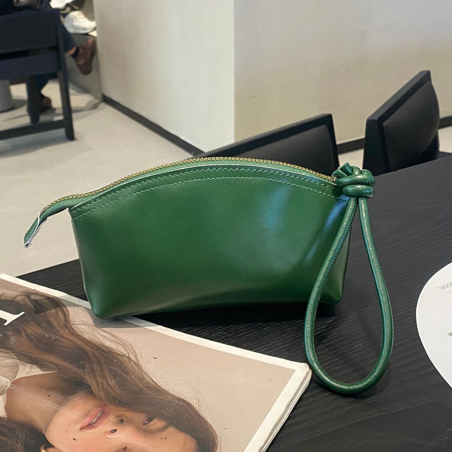 Leather Lady's Fashionable Practical Dumpling Shell Simple Bags