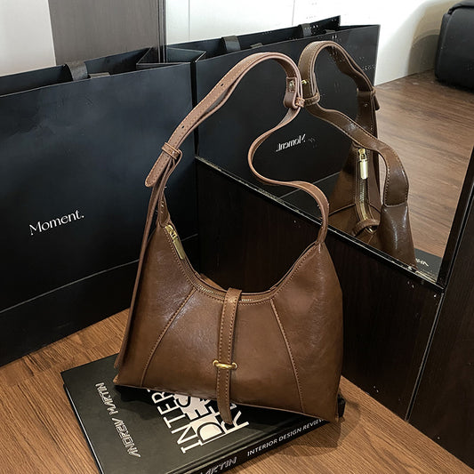 Women's Retro Soft Leather Baguette Fashion Underarm Bag