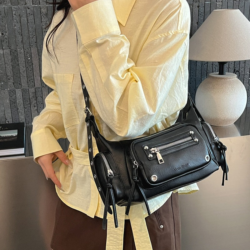 Women's Retro Large Capacity Spring Hot Motorcycle Shoulder Bags