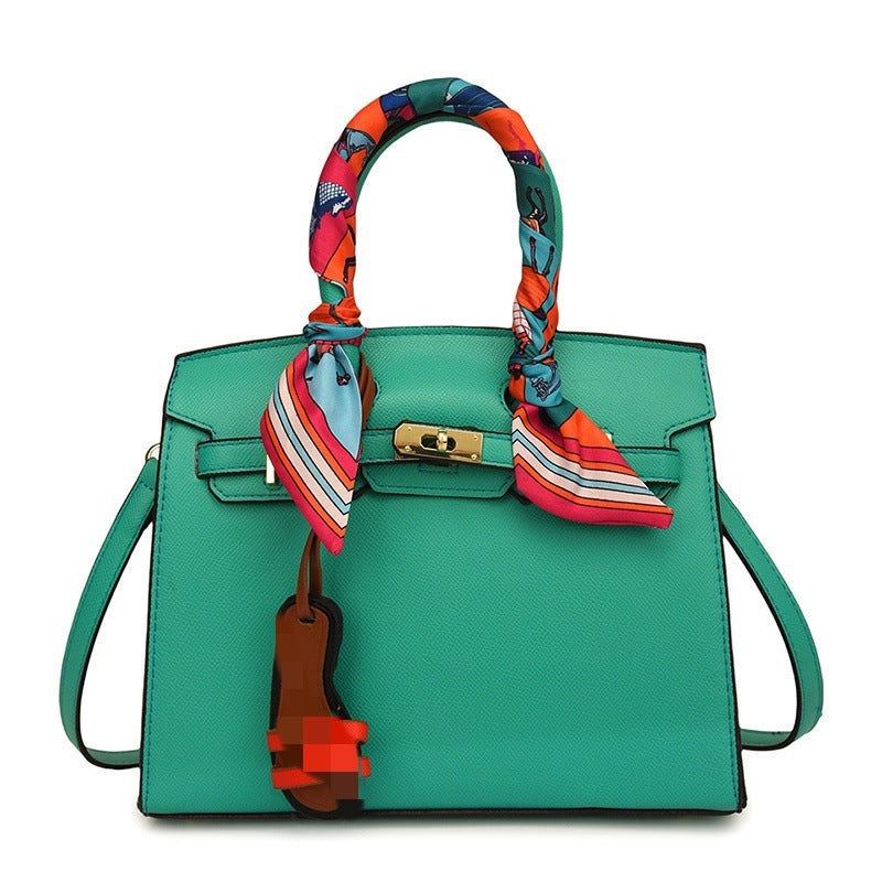Women's Kelly Fashion Large Capacity Minority Latch Lock