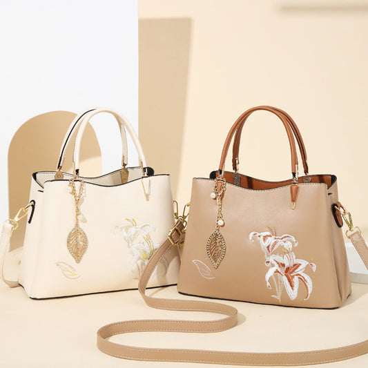 Women's Day Light Luxury National Style Embroidered Handbags