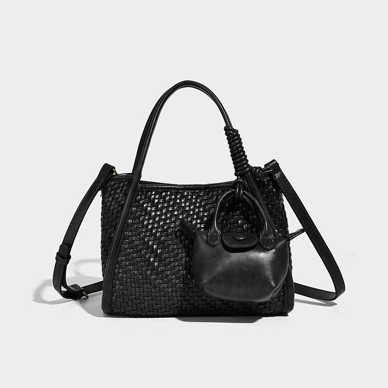 Women's Hand-woven Portable Soft Leather Fashionable For Women's Shoulder Bag
