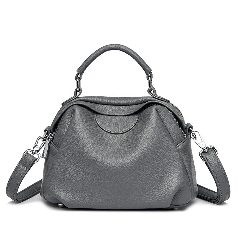 Women's Autumn Retro Commuter Large Capacity Fashion Bags