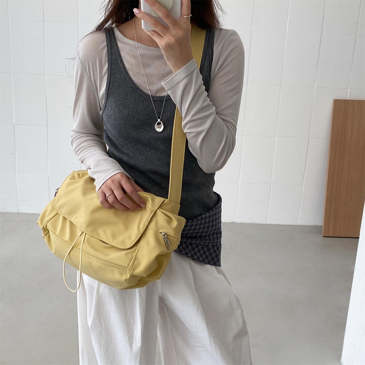 Women's Korean Style Simple Nylon Large Capacity Flap Lightweight Women's Shoulder Bag