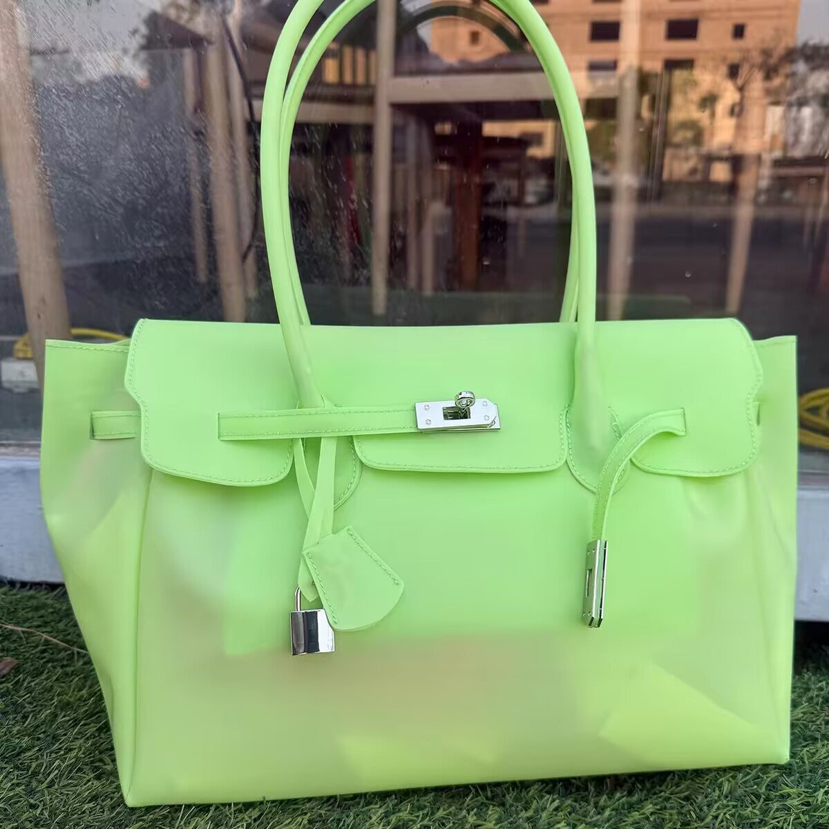 Women's Style Transparent Jelly Fashion Twist Large Capacity Portable Women's Shoulder Bag