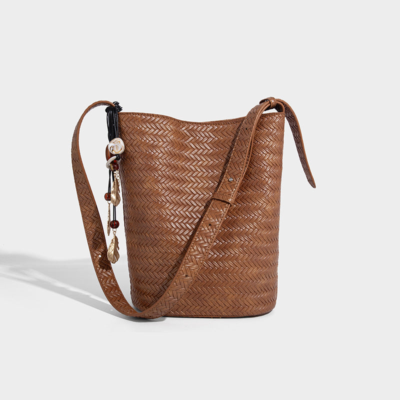 Niche Knitting Retro Affordable Luxury High-grade Bucket Bag