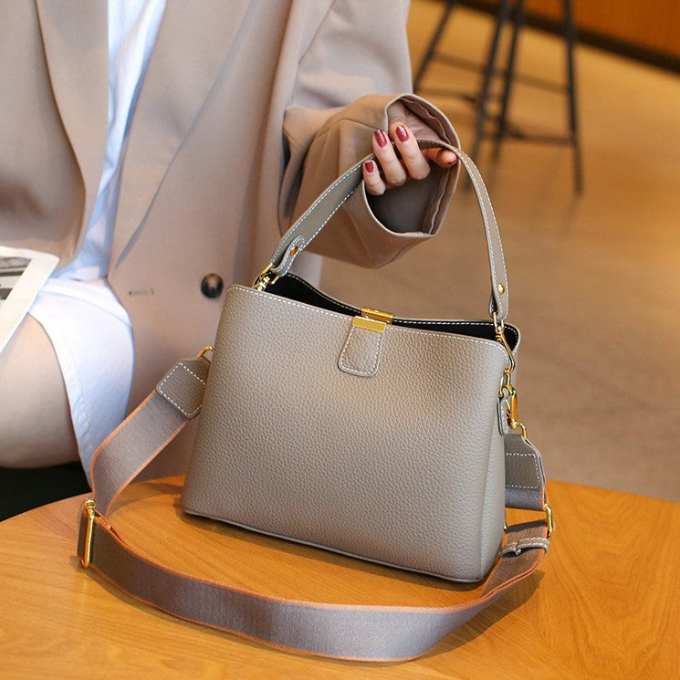 Women's First Layer Cowhide High-grade Design Large Women's Handbag