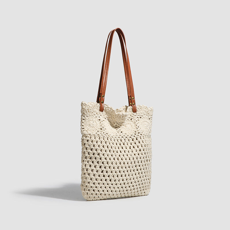 Women's Flower One Woven Lace Straw Vacation Tote Bag