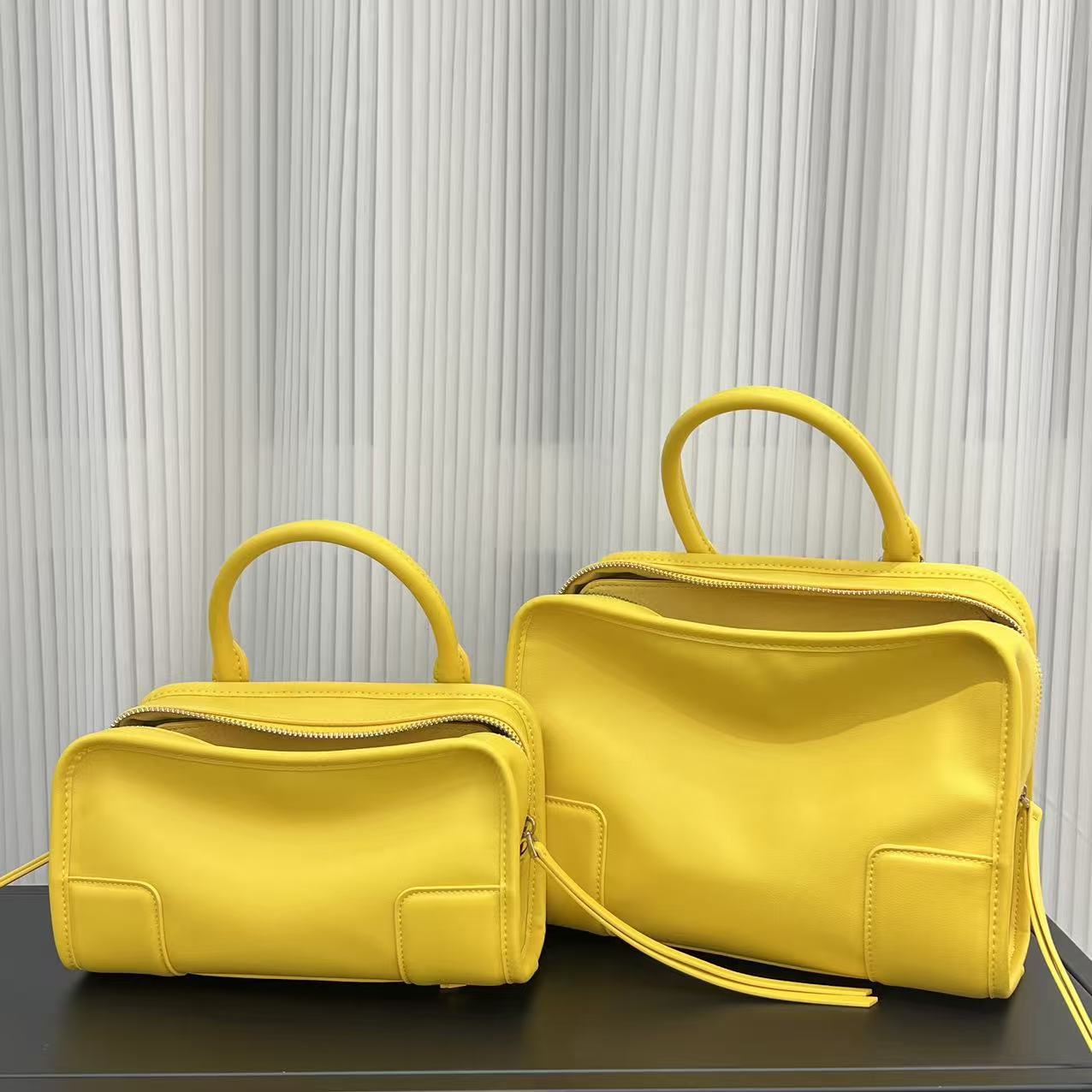 Glamorous Bowling Niche Retro Commuter Leather Women's Shoulder Bag
