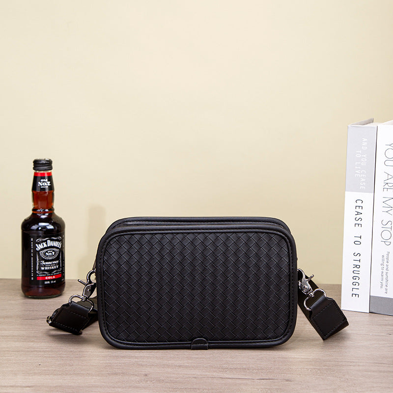 Men's Embossed Woven Large Capacity One Waterproof Men's Messenger Bag