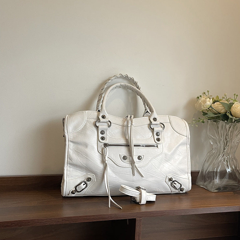 Women's Retro Rivet Motorcycle Trendy Large Capacity Women's Shoulder Bag