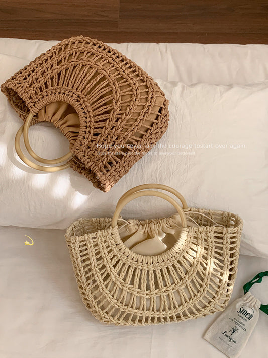 Women's Large Capacity Simple Straw Niche Vacation Style Tote Bag