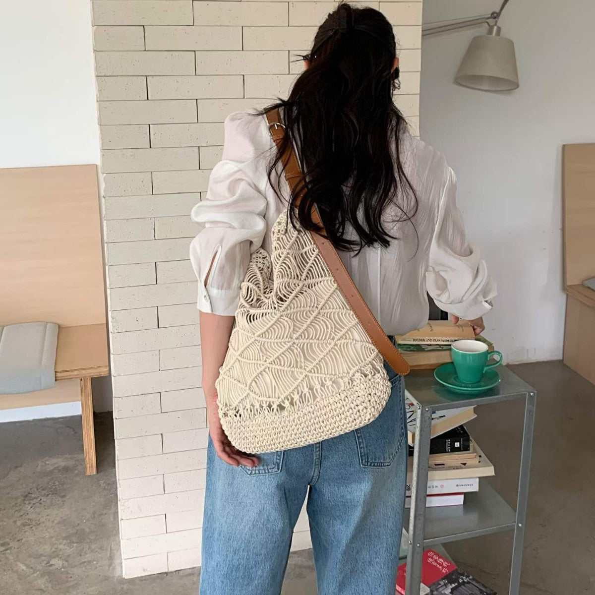 Women's Woven Underarm Western Style Niche Hollow Summer Women's Shoulder Bag