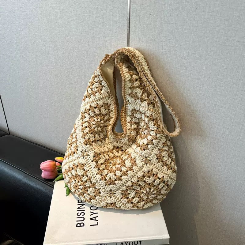 Women's Hand-woven Straw Woven Large Capacity Totes Vacation Women's Shoulder Bag