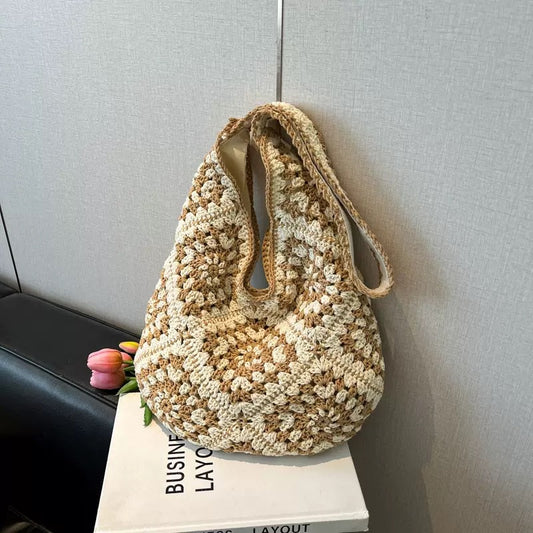 Women's Hand-woven Straw Woven Large Capacity Totes Vacation Women's Shoulder Bag