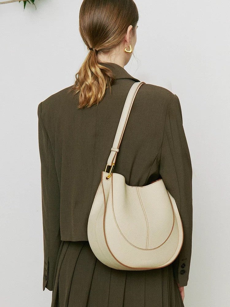 Women's Special Interest Light Luxury High-grade Saddle Style Large Capacity Leisure Women's Shoulder Bag
