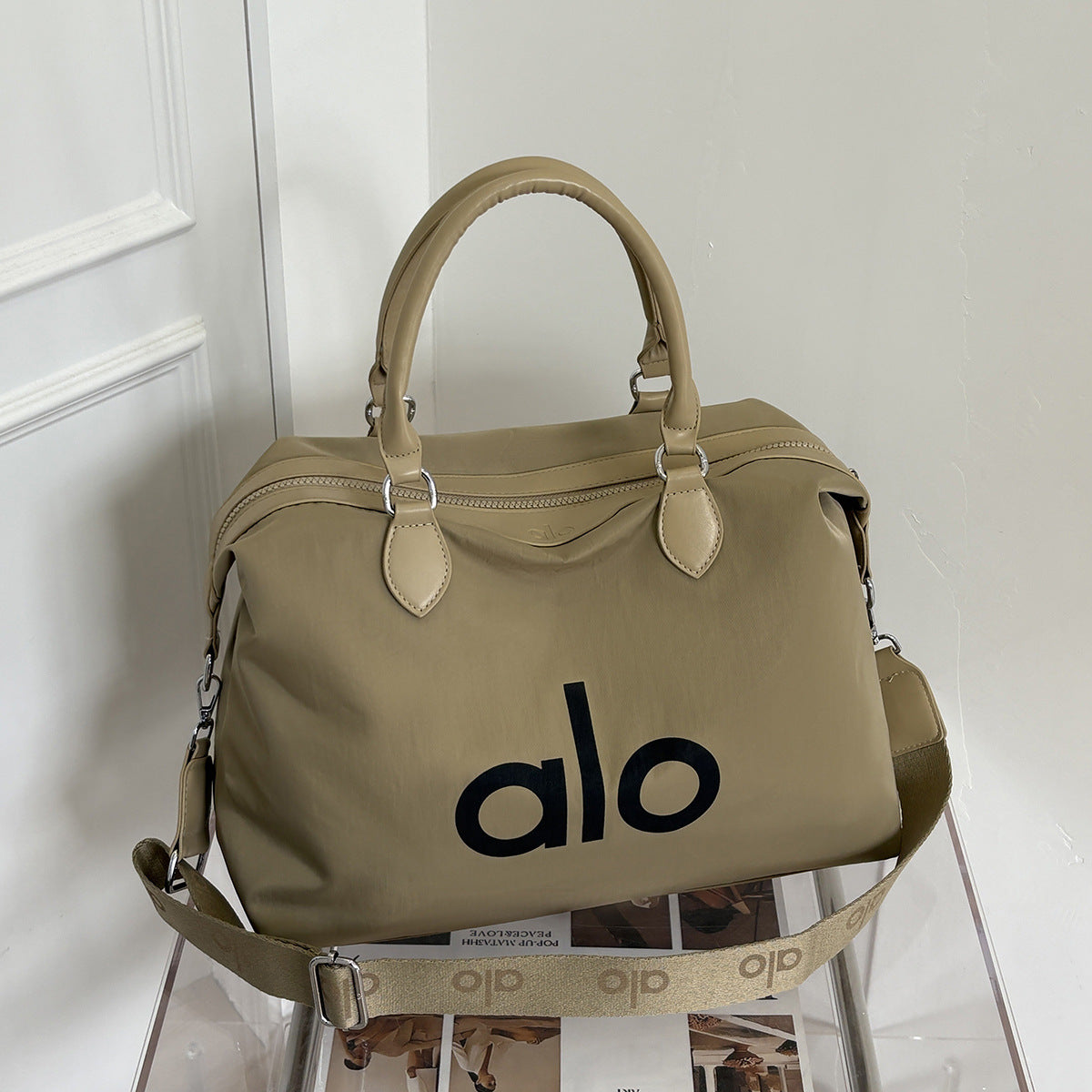 Women's Fashion Large Capacity Canvas Commuter Simple Handbags