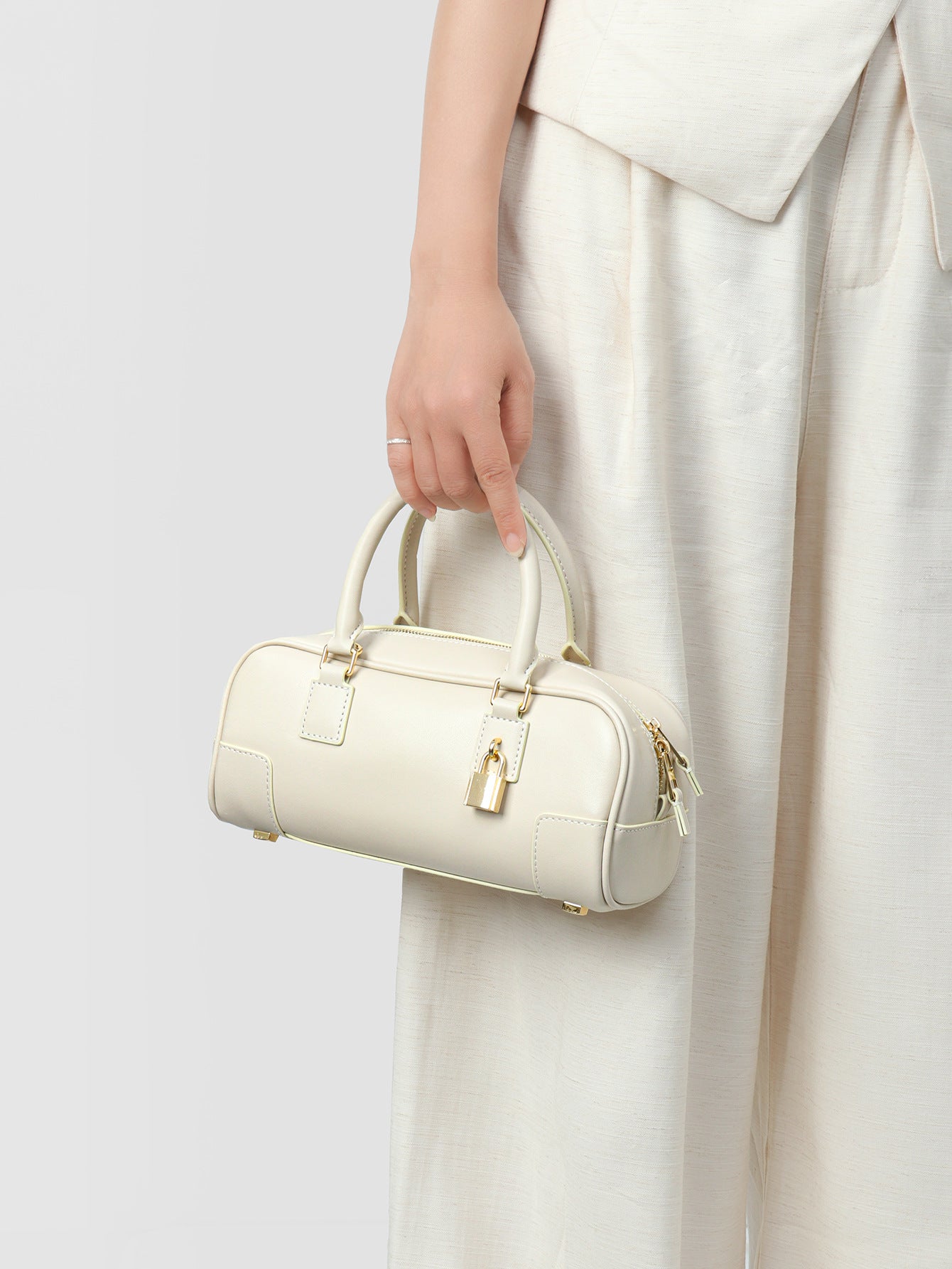 Women's Design Genuine Leather Retro Underarm Bowling Shoulder Bags