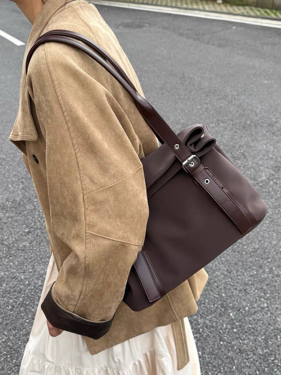 Women's Affordable Luxury Fashion Versatile High Quality Commuter Underarm Minority Stitching Bags