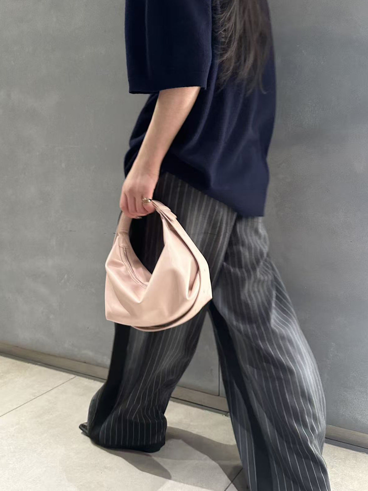 Women's Design Cloud Dumpling Super Popular Exquisite Tote Bags