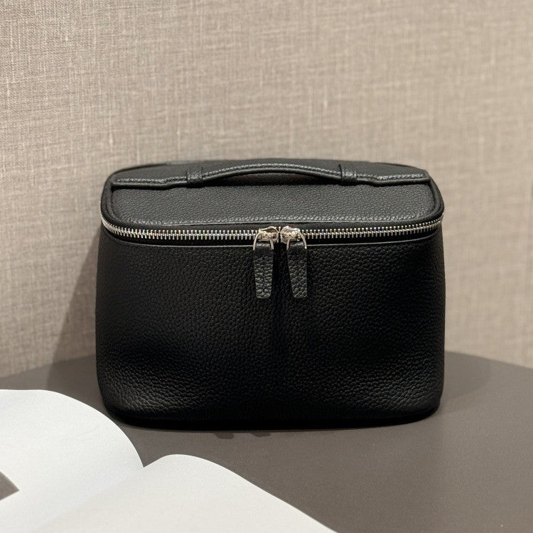 First Layer Cowhide Portable Toiletry High-grade Large Capacity Storage Makeup Bag
