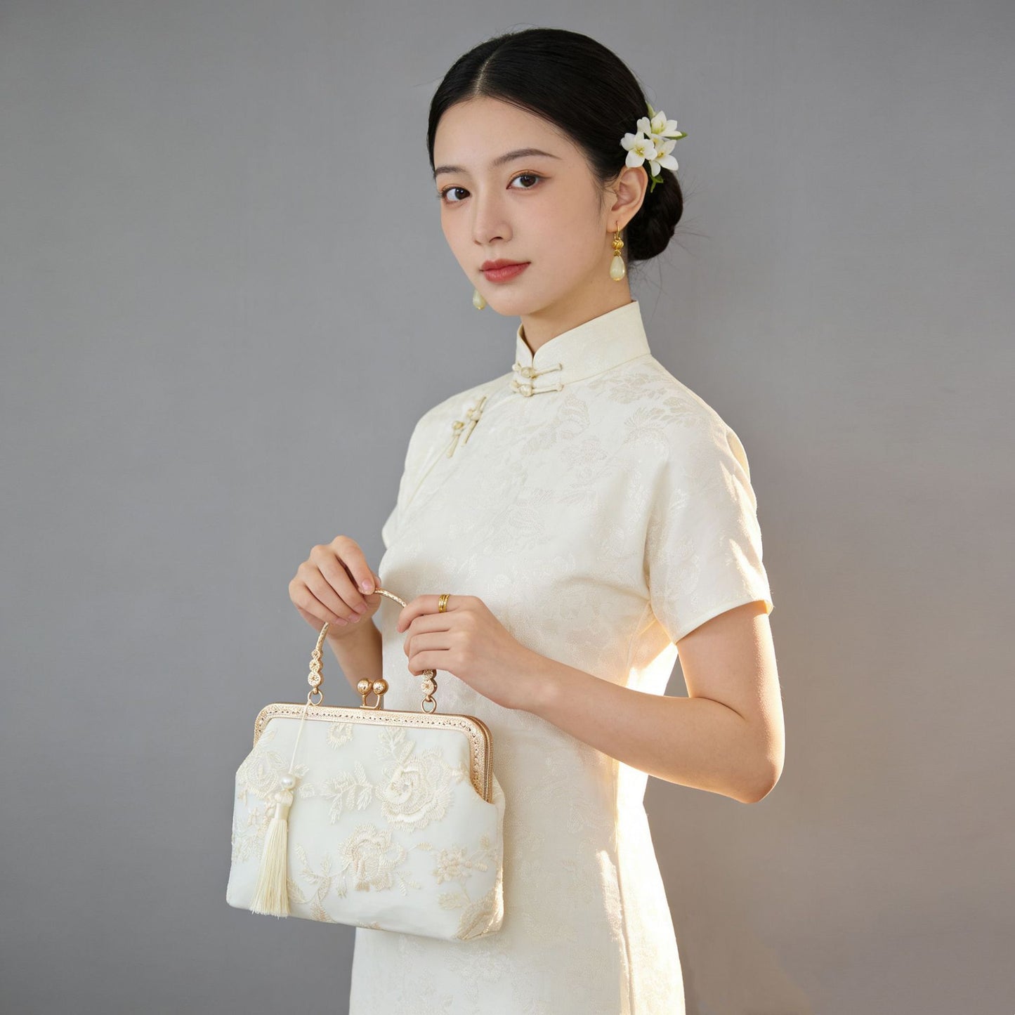 Women's Vintage Embroidery With Chinese Cheongsam For Purses