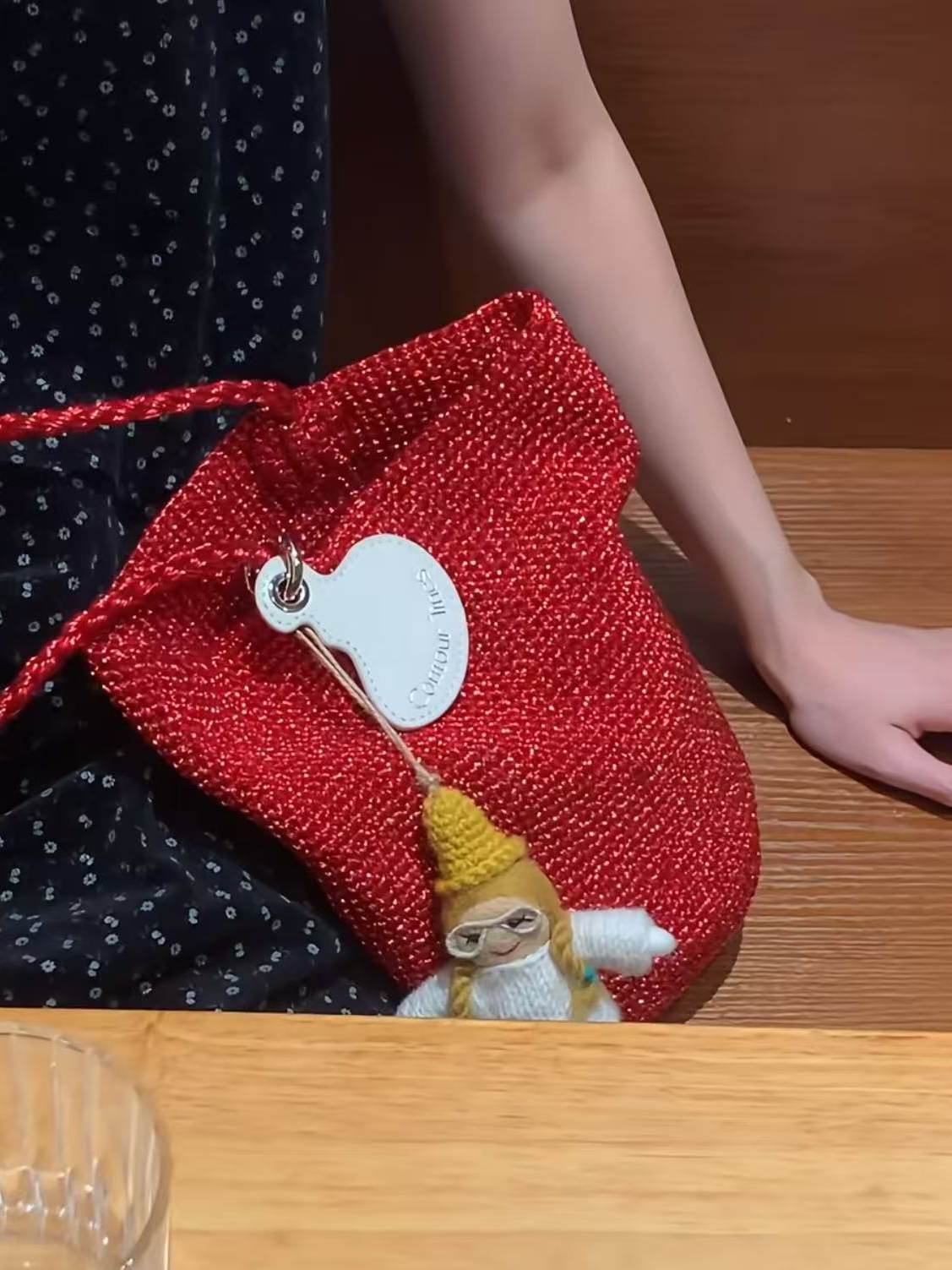 Women's Niche Hand-woven Sier Underarm Versatile Shoulder Bags
