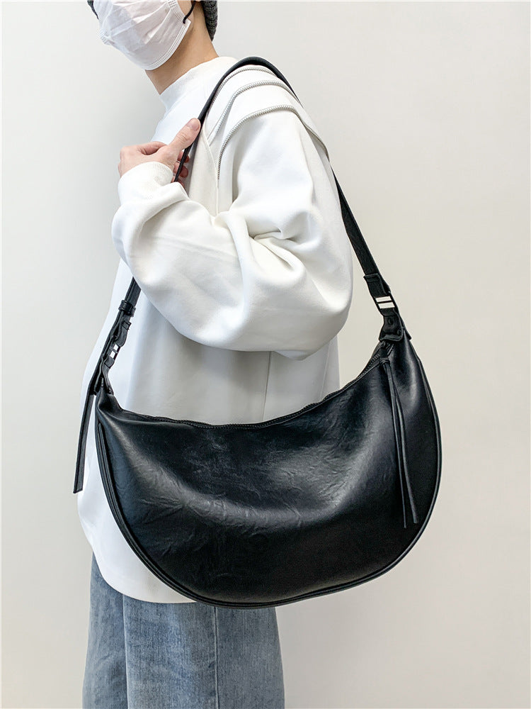 Soft Trendy Retro Wandering Dumpling Male Motorcycle Men's Messenger Bag