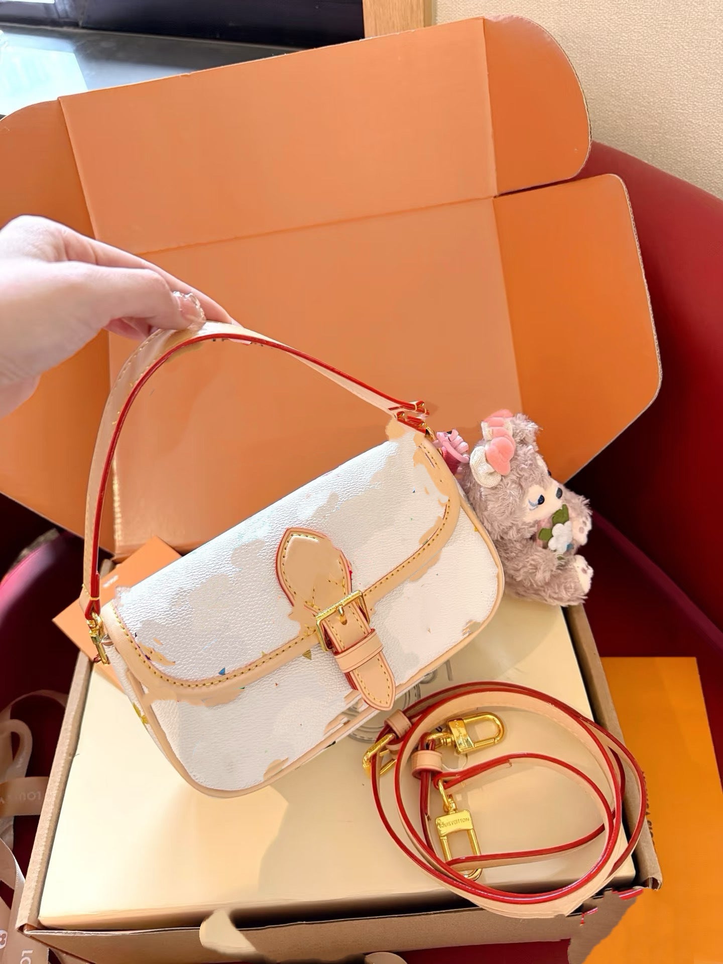 Women's High Version Chip White Three-color Mini Baguette Long Joint Name Women's Handbag