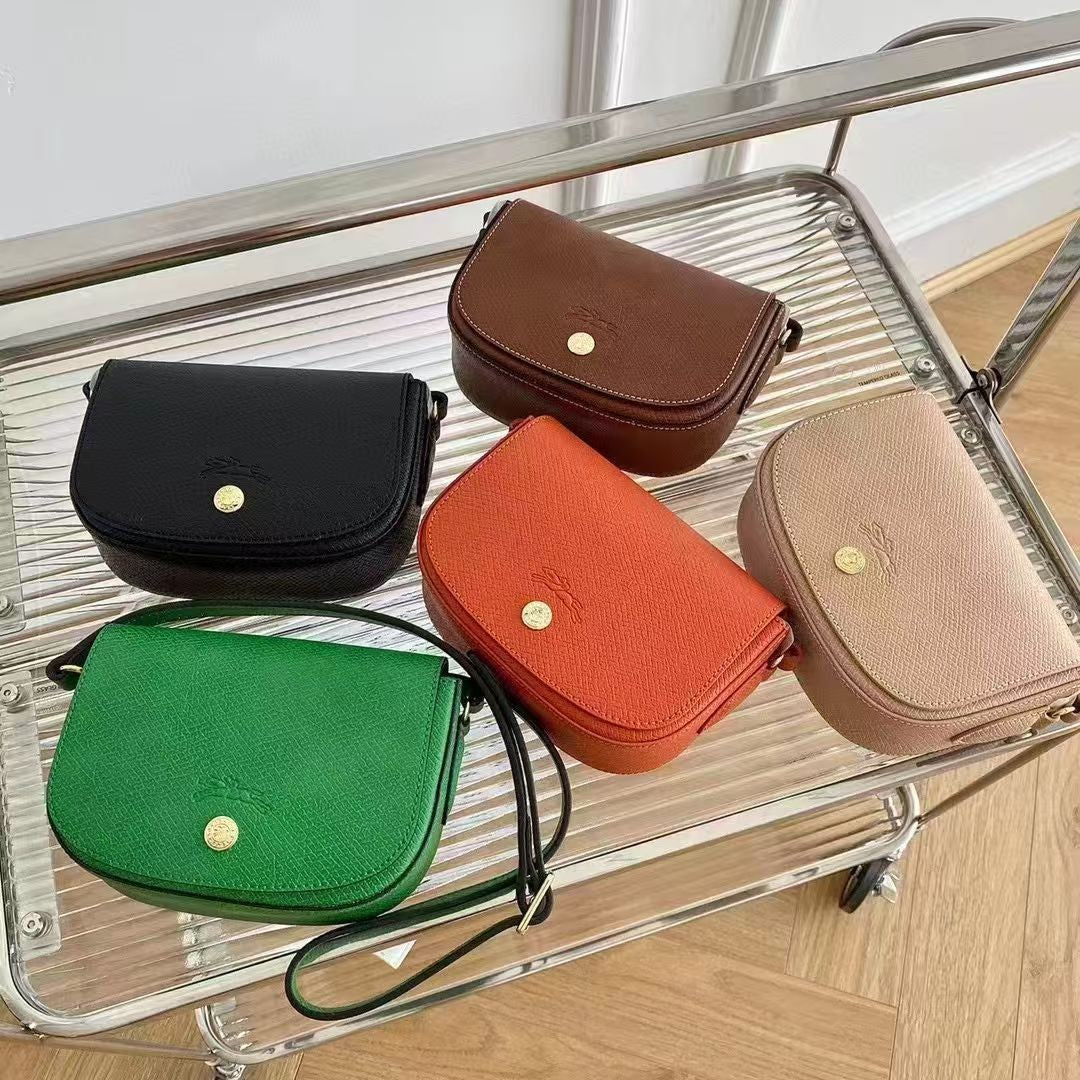 Attractive Women's Saddle Flap Stylish Daily Women's Messenger Bag