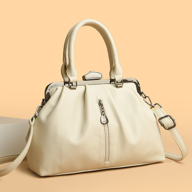 Design Fashion Pleated Hand Simple Large Capacity Commute Women's Messenger Bag