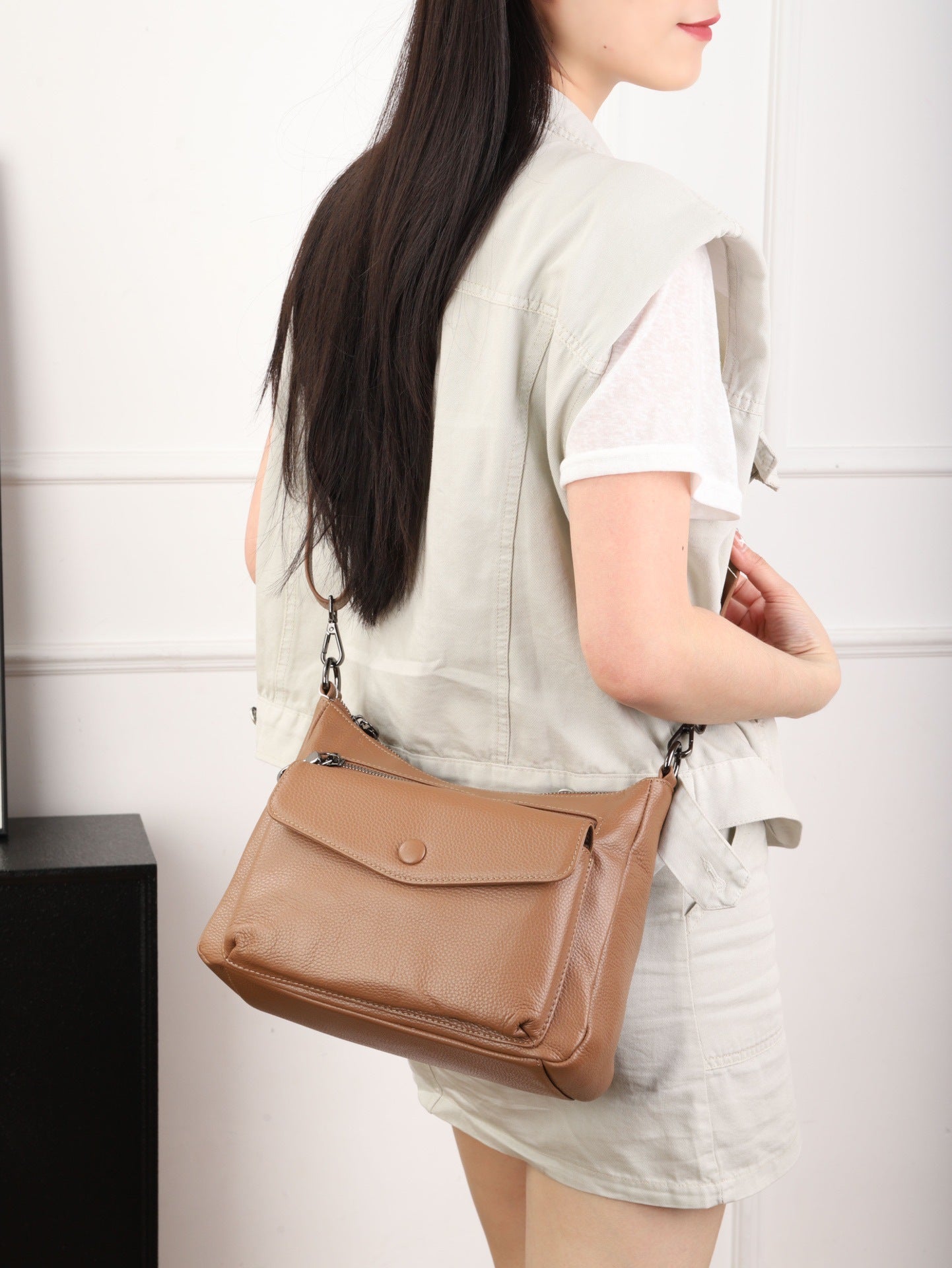 Women's Genuine Leather First Layer Cowhide Large Capacity Bags