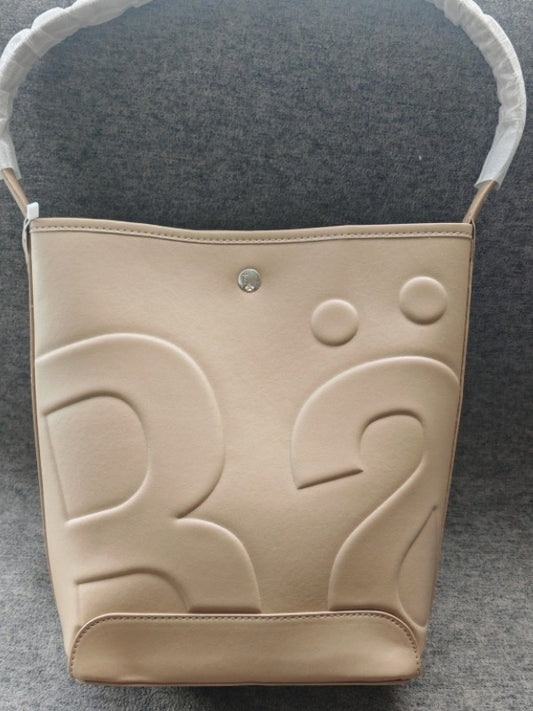 Women's Cold Pressure Versatile Large Capacity Trendy Solid Color Bags