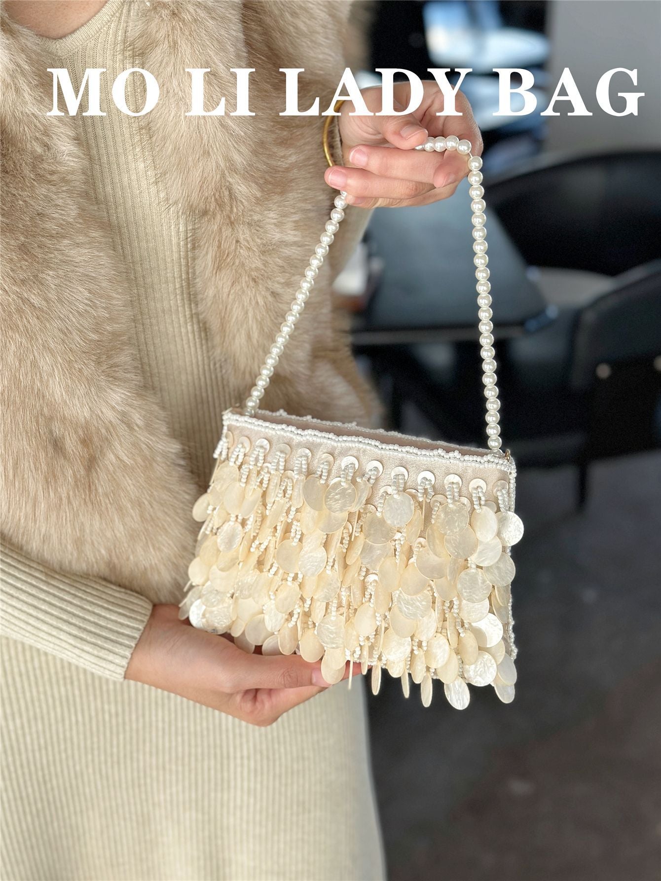 Women's Retro Scale Sequined Shell Dumpling String Women's Handbag