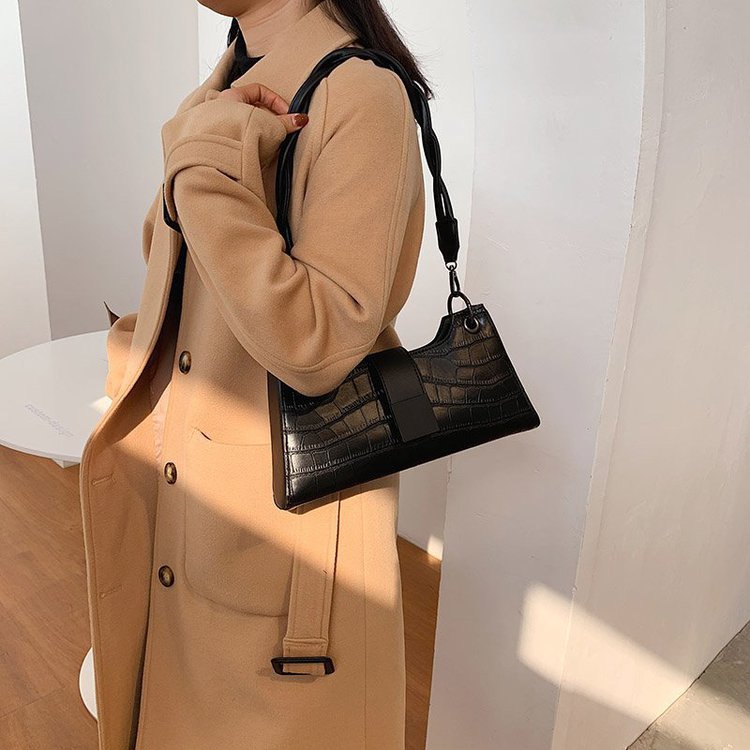 Female Summer Crocodile Pattern Fashion Minority Design Bags