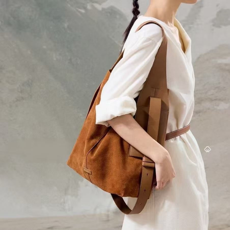 Li Na Mountain Large Capacity Commuter Leather Bags