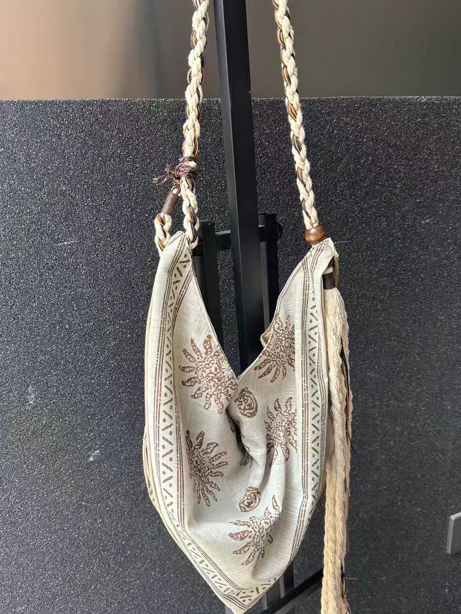Retro Printed Triangle Large Capacity Ethnic Bags