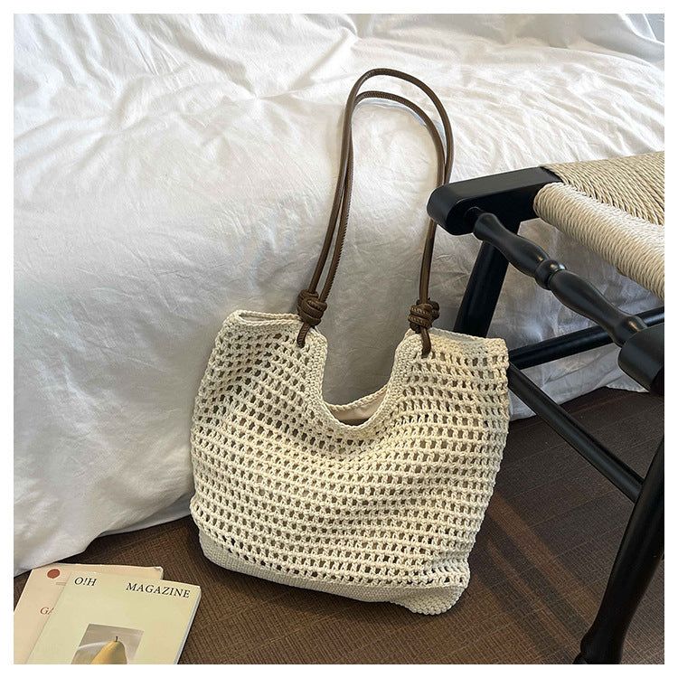 Women's Hand-woven Seaside Vacation Beach Temperament Commute Women's Shoulder Bag