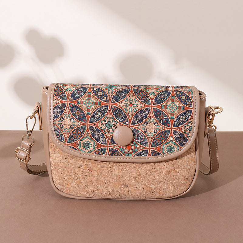Women's Ethnic Style Pattern Cork Bark Wooden Lining Outer Simple Lightweight Women's Messenger Bag