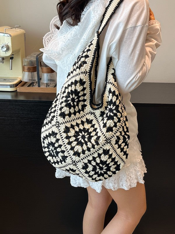 Women's Hollow Large Capacity Woven Hand-woven Tote Bag