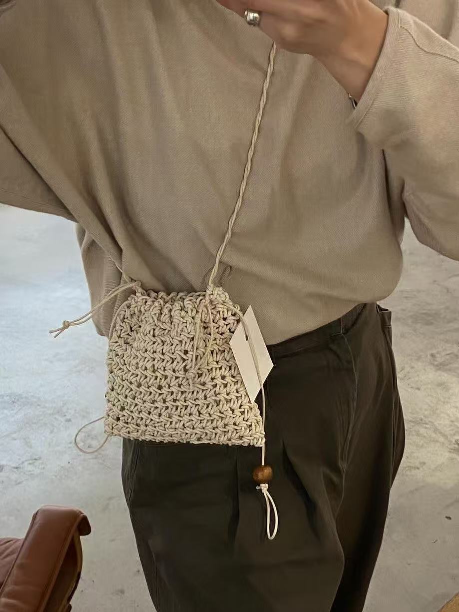 Line Woven Simple Hand Carrying Vacation Style Women's Shoulder Bag