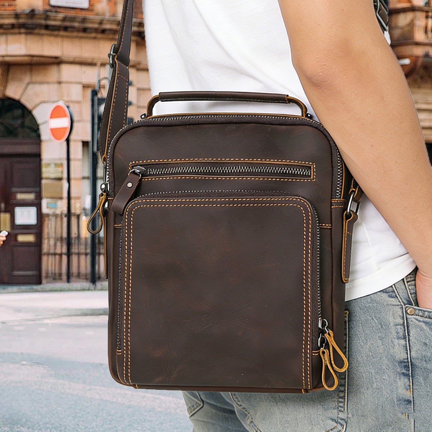 Trendy Men's Senior Leather Crazy Horse Men's Messenger Bags